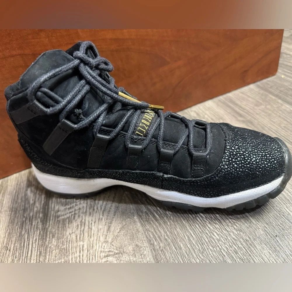 Nike Black and Gold Athletic Shoes